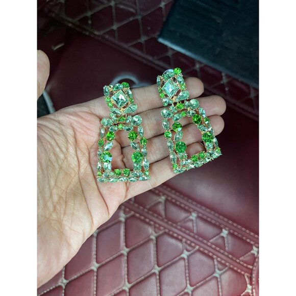 Light green earrings, peridot lime gold crystal rhinestone large big earrings - Picture 1 of 5
